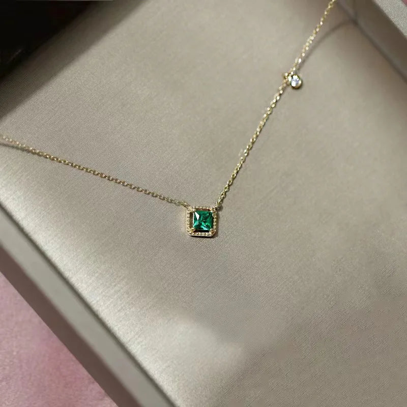 Collier Argent Sterling S925 Cristal Émeraude Finition Or 18K – Maison Élyra